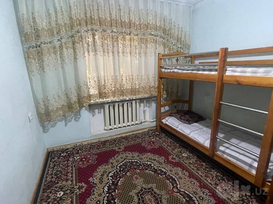 Chilonzor 23 4/1/5 kirpich 2/6 balkon