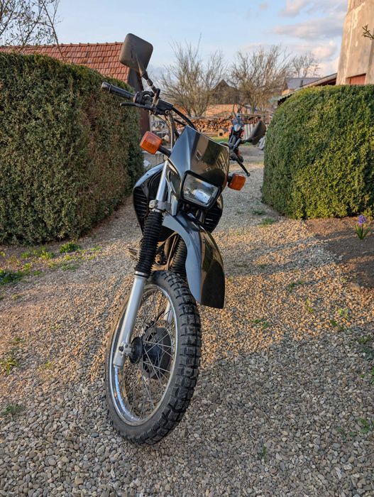 Yamaha XT600E A2