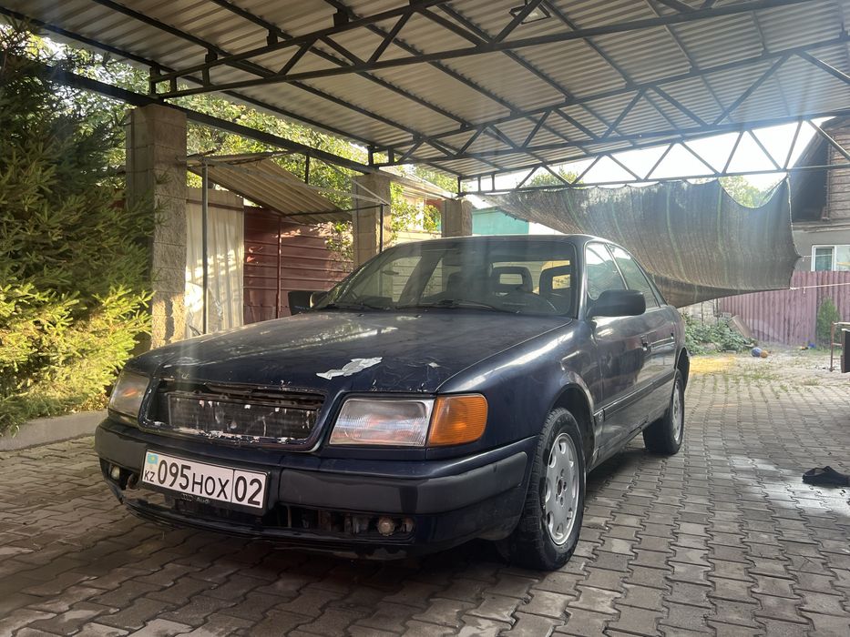 Ауди 100 с4 1991г 2.3