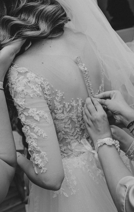 Rochie superbă de mireasă tip prințesă 2 în 1