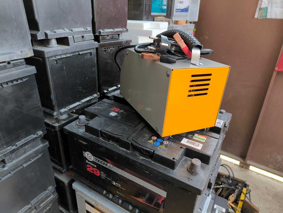 Българско зарядно за акумулатори и мн.други предложения...