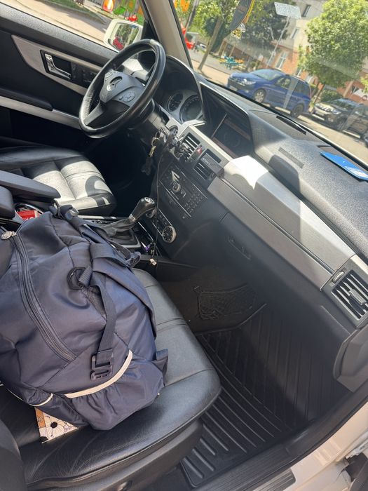 Vând / Schimb Mercedes Glk 320 ,3.0 ,269 cai