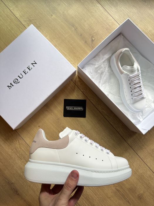 Tenesi/Sneakersi Alexander Mcqueen Pink White - 100% ORIGINALI -