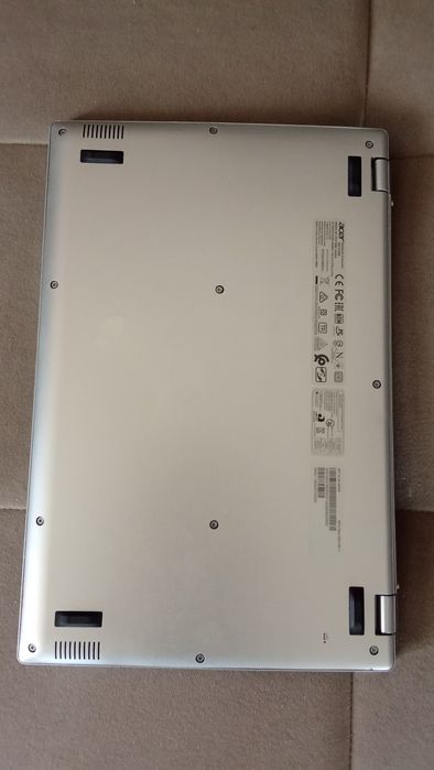 Продам ультрабук Acer Swift SF114-34