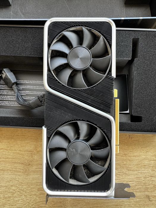 NVIDIA GeForce RTX 3060 Ti Founders Edition (8GB GDDR6)