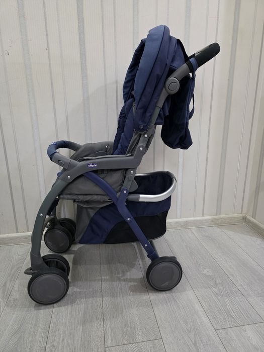 Chicco Simlpecity детская коляска