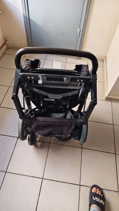 Продаю каляску Inglesina Aptica до 5 лет