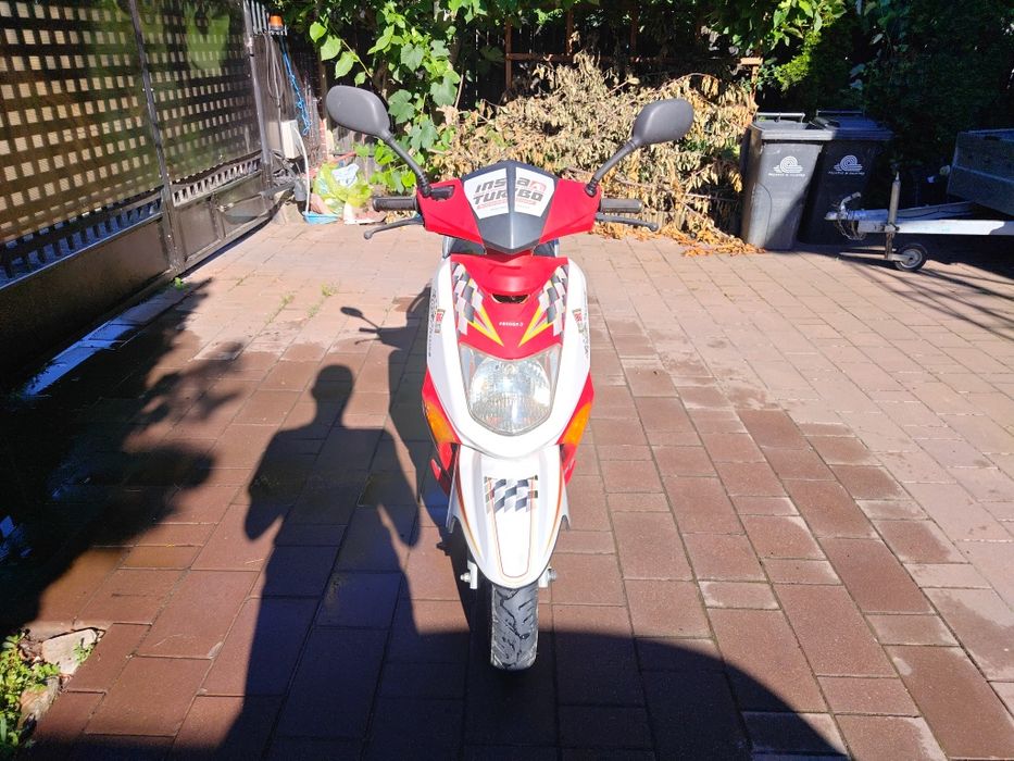 Scuter/Moped First Bike HN50QT-7 (2008) – Ca nou, 160km, Impecabil