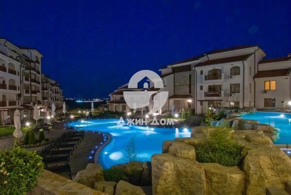 Продава се Двустаен апартамент в Ахелой - 67 кв.м за 533 €/кв.м - Снимка #8
