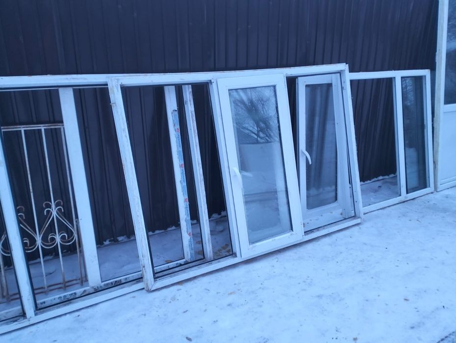 Продам пластиковые окна и двери