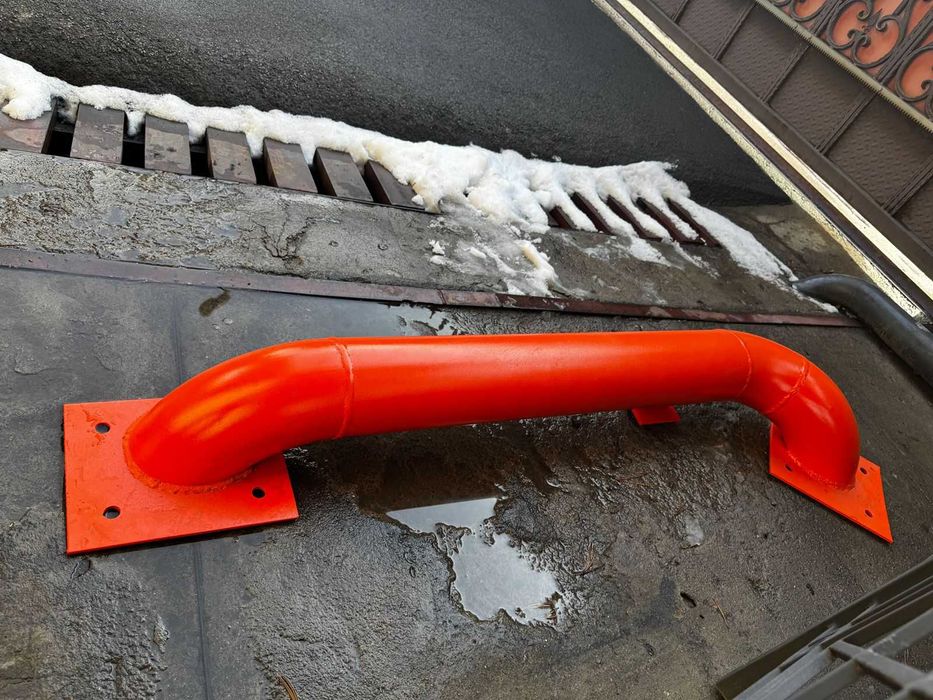 Изготовление направляющих для колёс (колесоотбойники металлические)