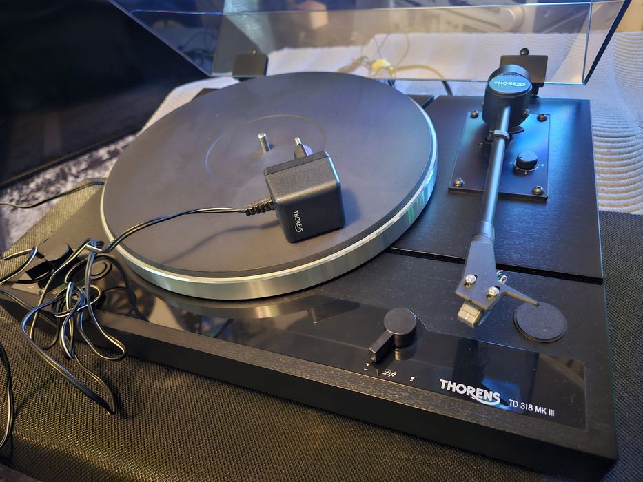 Thorens TD 318 MK III – Аудиофилски грамофон с доза Linn K5