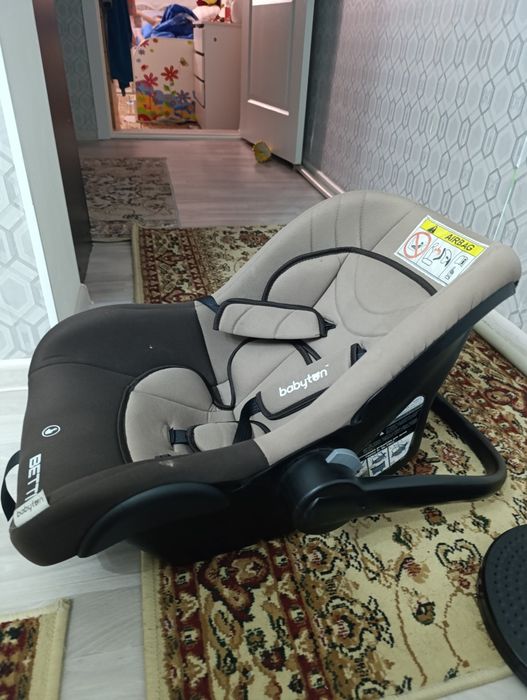 Продам детское автокресло