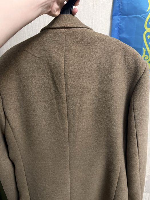 Продам пальто в хорошим качестве