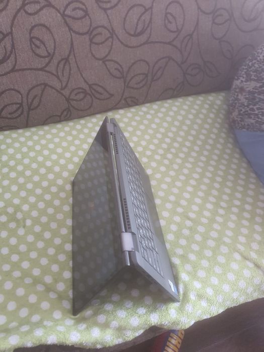 Vand laptop in stare buna de functionare