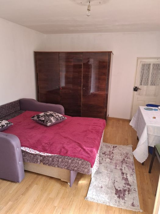 Teren si casa Prisecani, com Boghesti