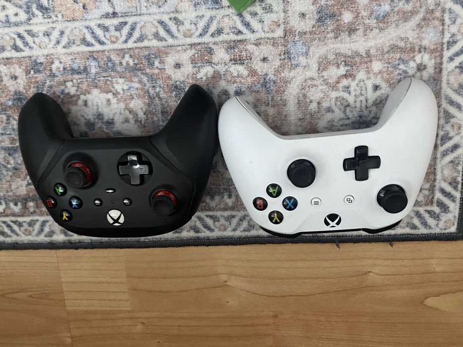 Xbox One S 1TB + 2 controllere + 6 jocuri – pachet complet
