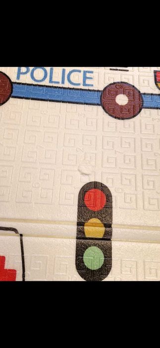 Детска кошара за игра 1.20 на 1.80м с килимче