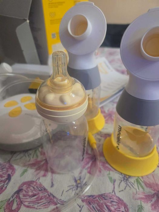 Помпа за кърма ,,Medela"