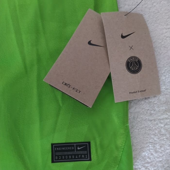 Нова вратарска фланелка Nike ПСЖ, разм.L