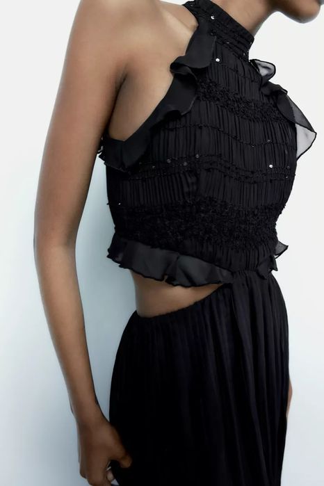 Черна рокля солей на Zara