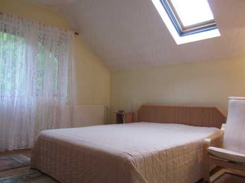 Vila cu 13 camere de vanzare in Valcea, Voineasa