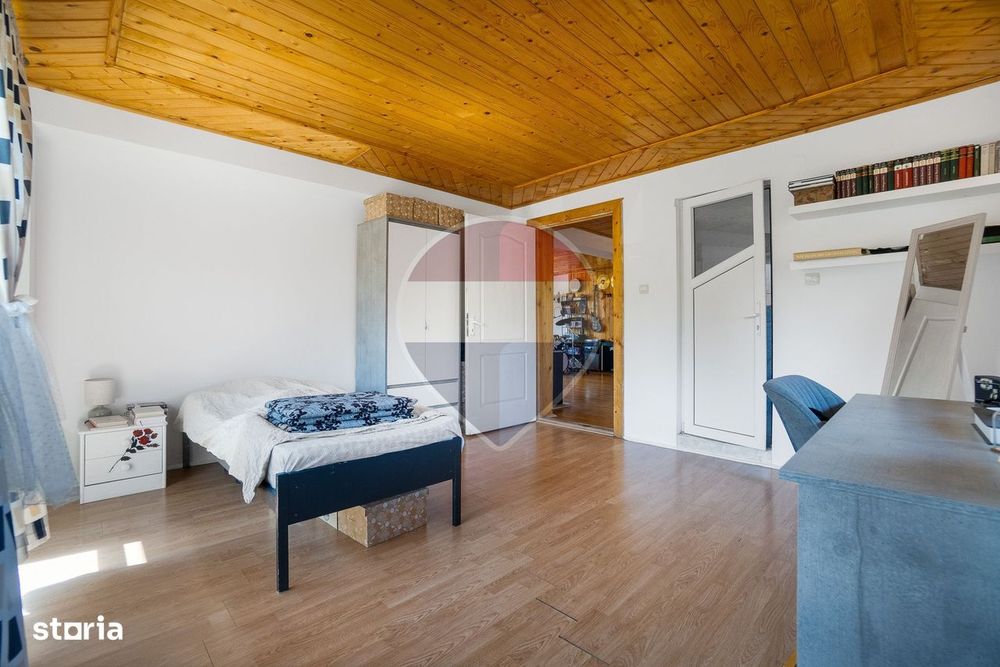 Casă spațioasă de vânzare | Teren 835 mp | Cristian | COMISION 0%