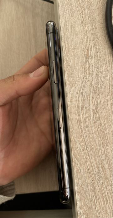 Iphone 11 pro srazi sotiladi !