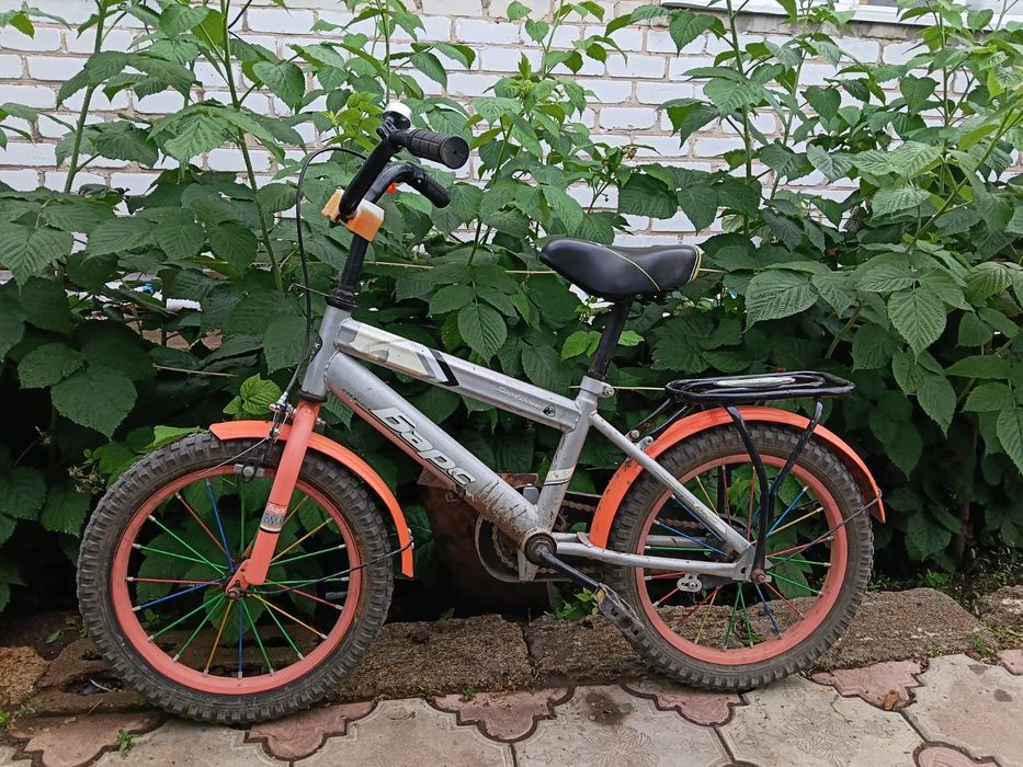 Продам  велосипед и детскую коляску