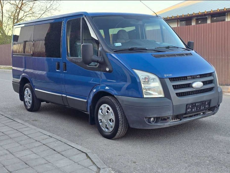 Ford Transit 2.2d 2009 8 locuri