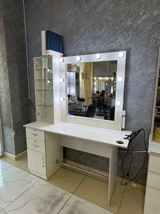 Продам мебель для салон красоты