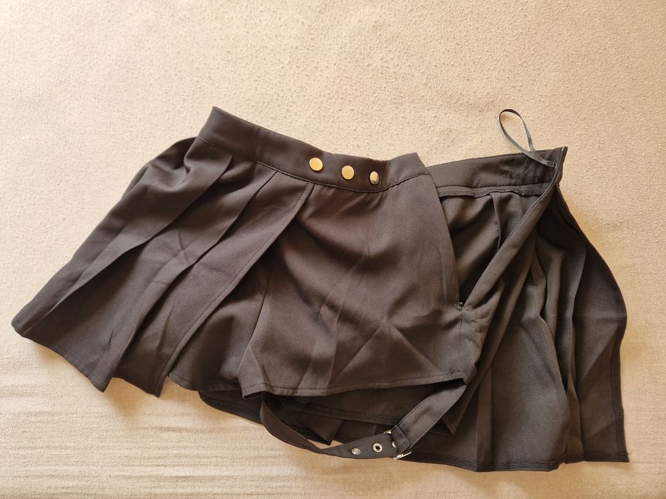 Дамски поли / дамска пола-панталон