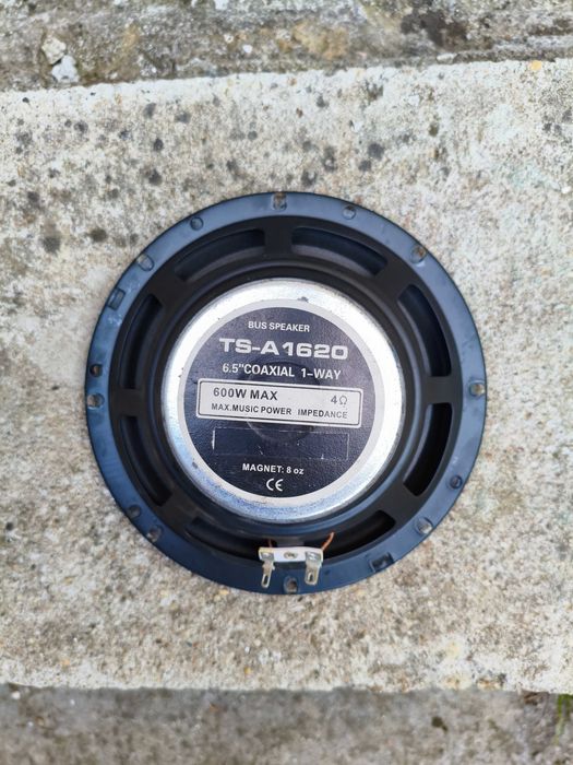 Тонколона за кола 6.5 inc 600w