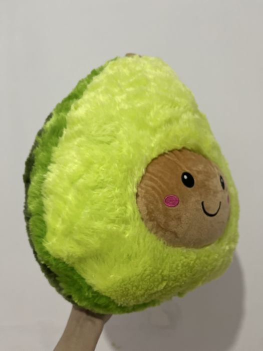 Мягкая игрушка авокадо