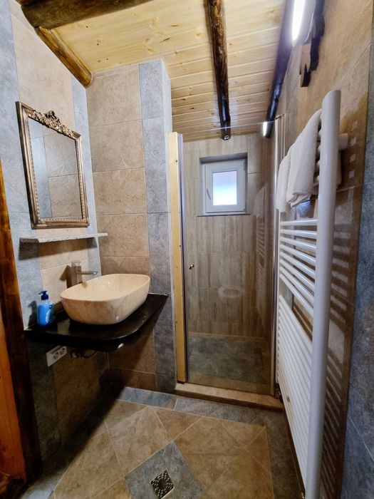 Pensiune de inchiriat