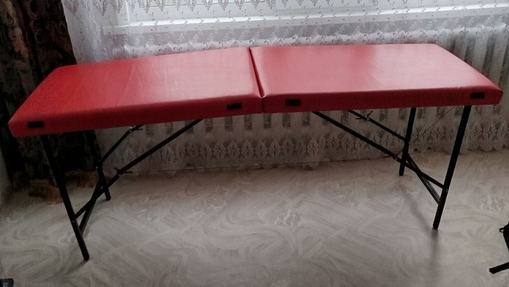 Кушетка для массажа