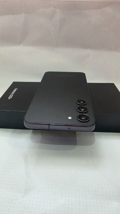 Samsung Galaxy S23 Plus – 256GB – Negru