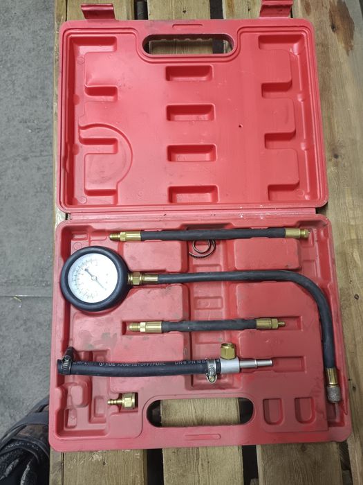 Измеритель давления топлива