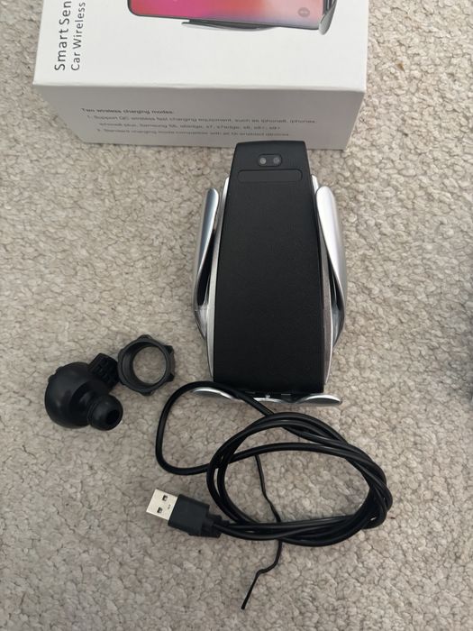 Suport auto pentru telefon cu incarcare