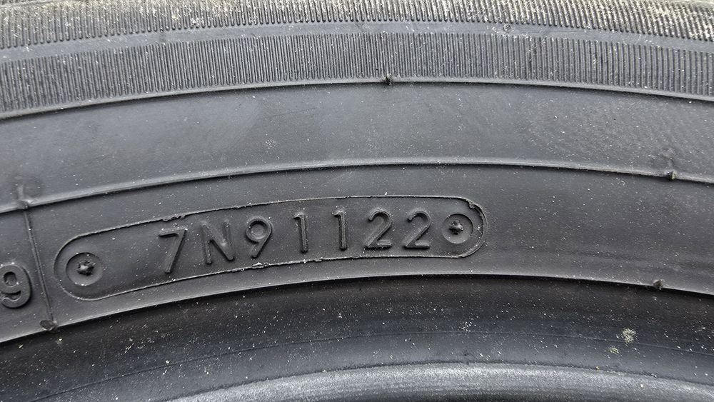 Летни гуми 18 цола  TOYO 215/55/18  /ЧИСТО НОВИ/ 4бр.