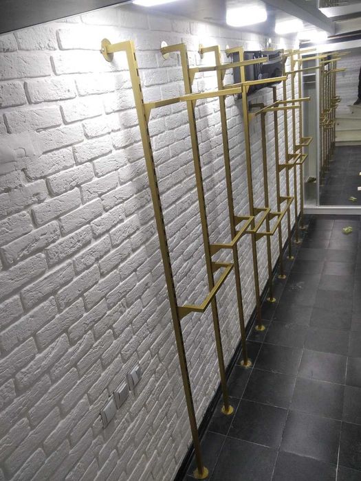 Торговое оборудование для магазинов одежды