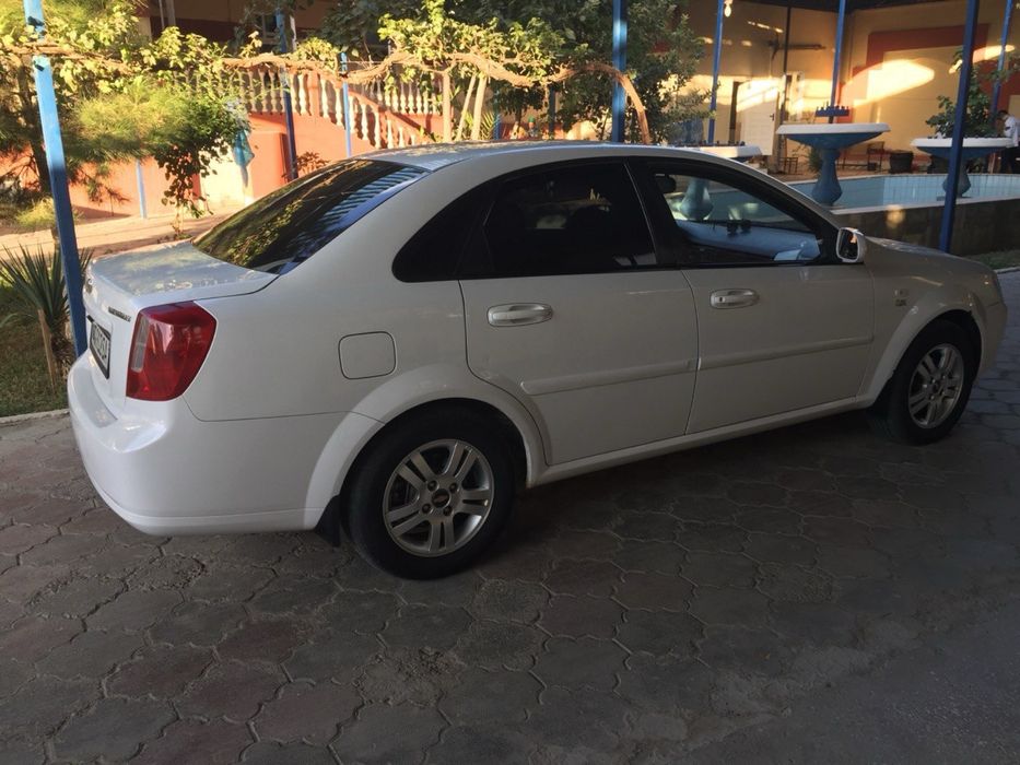 Ласетти 2010 года автомат