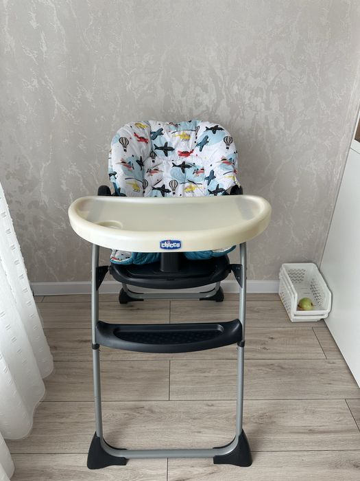 Детский стул для кормления Chicco