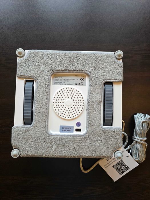 ЧИСТО НОВ iDeebo G500 робот за почистване на прозорци и стъкла