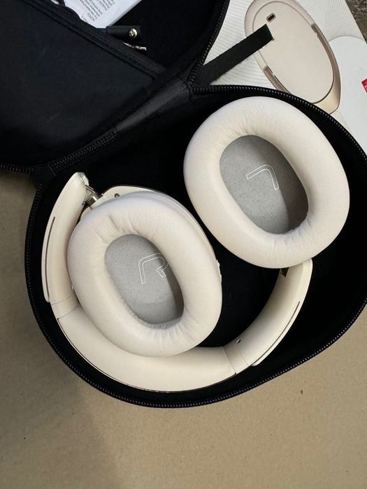 Безжични слушалки с микрофон Edifier WH950NB