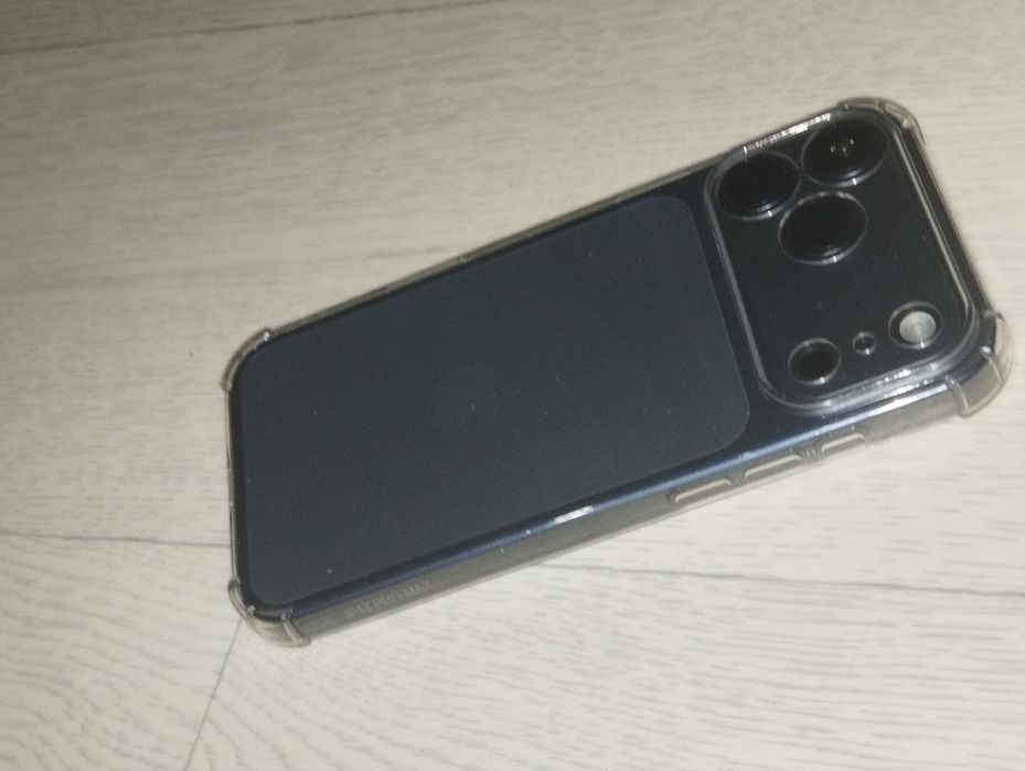 Iphone 17 про макс, китайский!