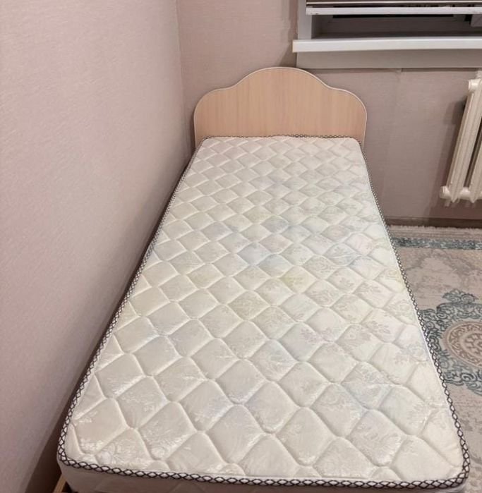 Продам кровать 1 спальную
