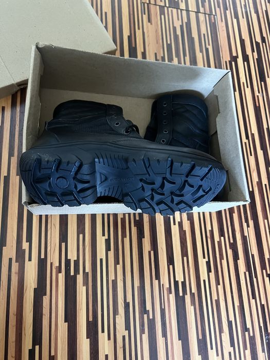 Берцы черные,новый 40 размер