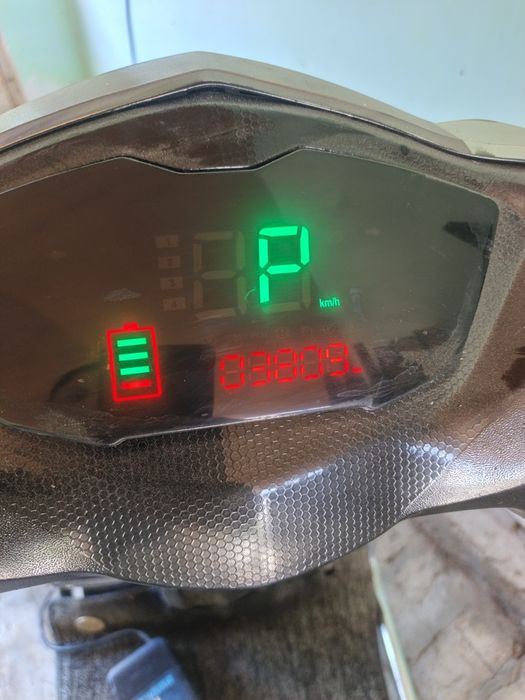 Skuter sotildi srochni