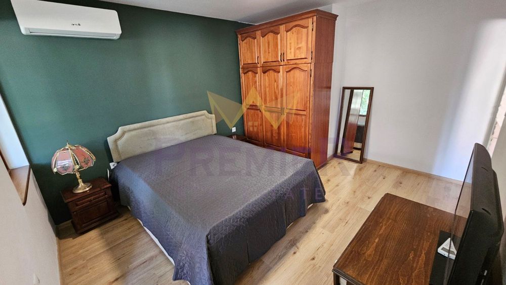 Дава се под наем Тристаен апартамент в Варна, Гръцка махала - 90 кв.м за 867 € - Снимка #5